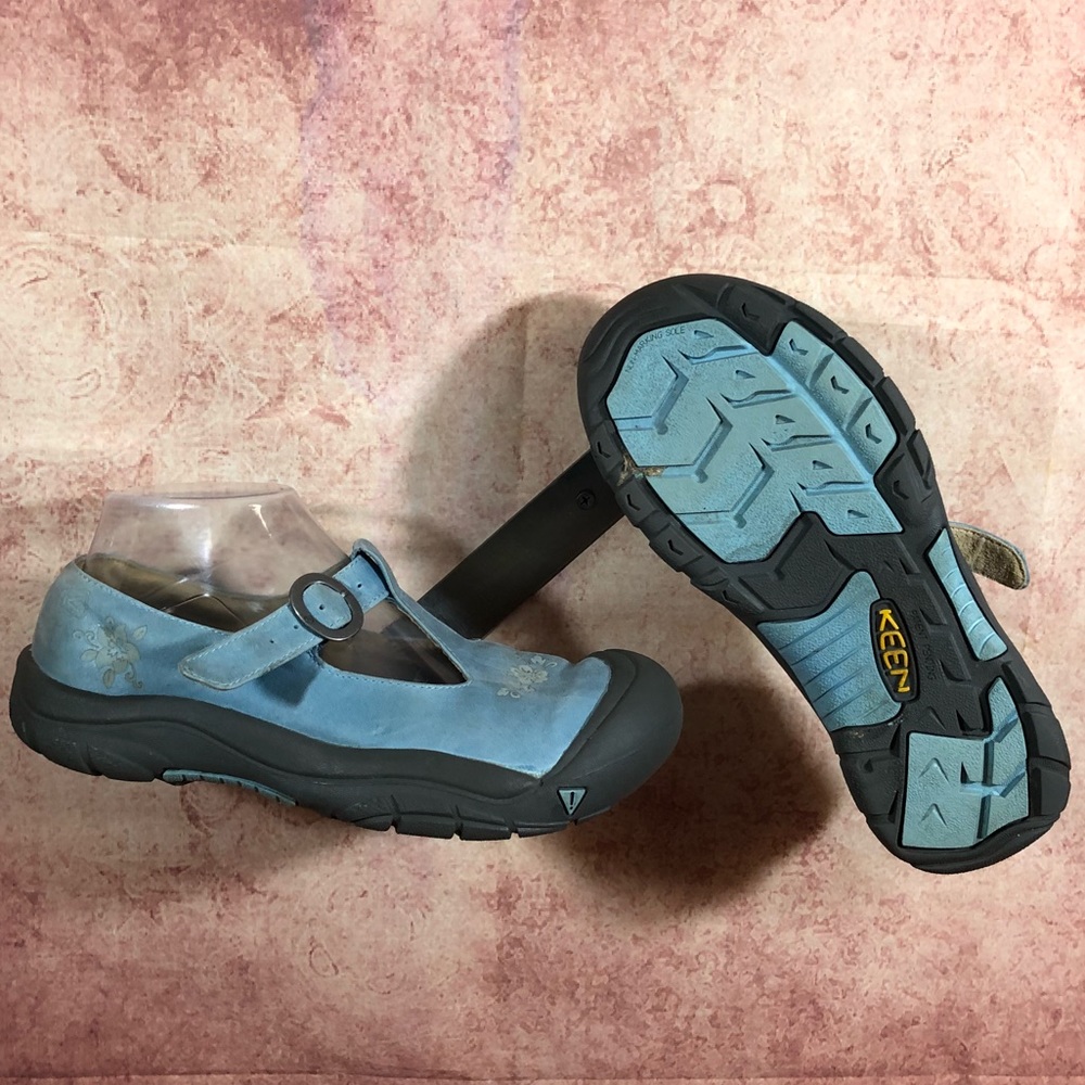 Keen Petaluma Nubuck T-Strap Mary Janes s139